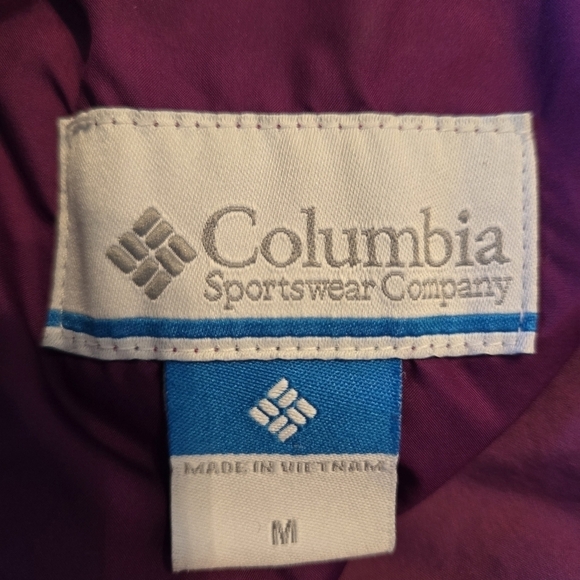 Columbia Women's Purple Quilted Full Zip  Vest Size M, Zip Side Pockets - Picture 9 of 10